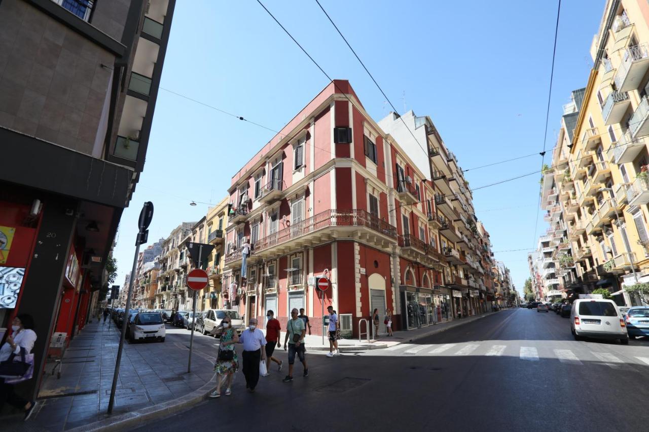 Ferienwohnung Due Passi Dal Borgo Antico 3 Bari Exterior foto