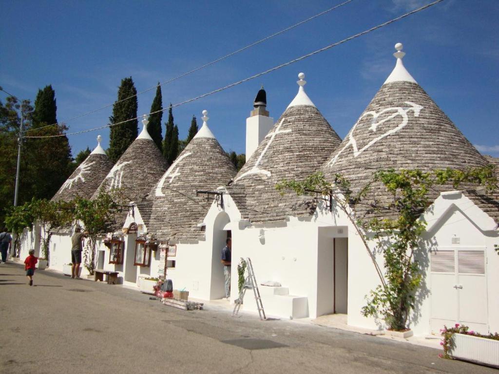 Ferienwohnung Due Passi Dal Borgo Antico 3 Bari Exterior foto