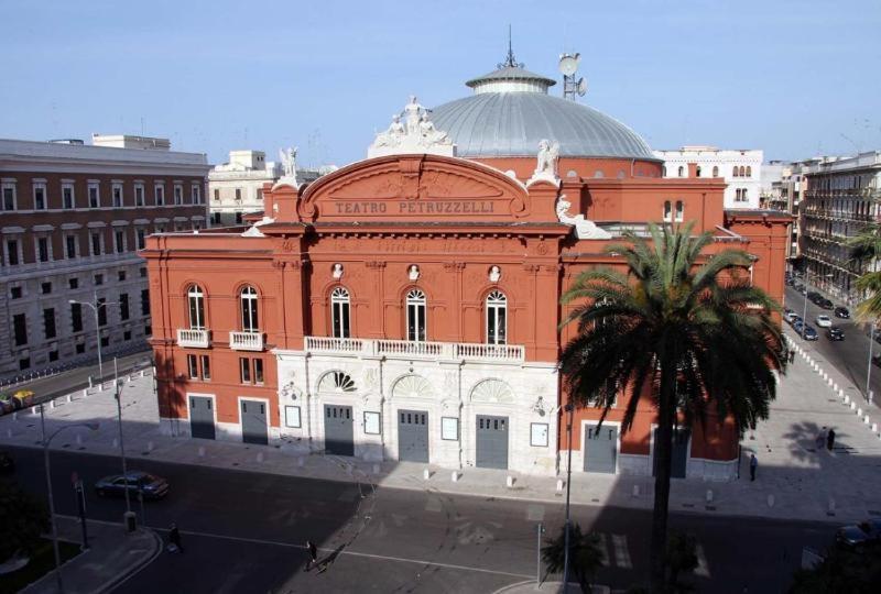 Ferienwohnung Due Passi Dal Borgo Antico 3 Bari Exterior foto